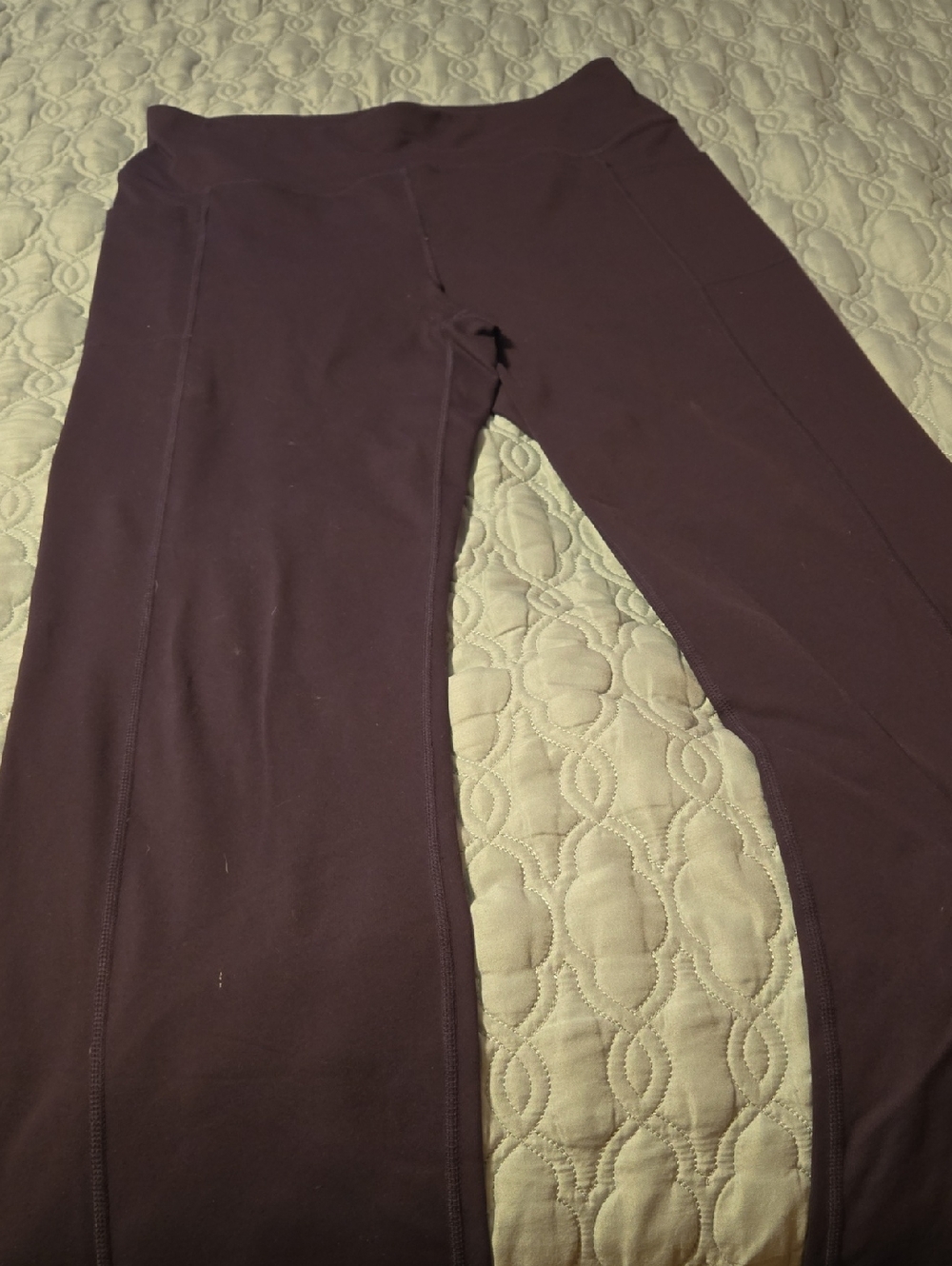 Skechers Stretch Athletic Joggers in Plum